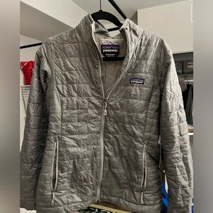 Women’s Gray Patagonia Nano Puff Medium